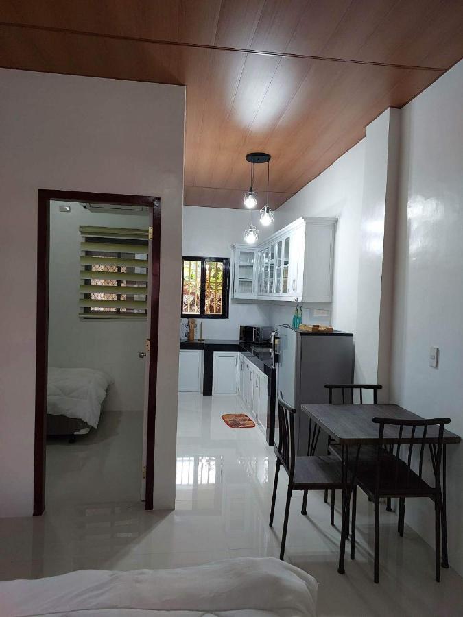 Flb Apartelle Los Banos Экстерьер фото